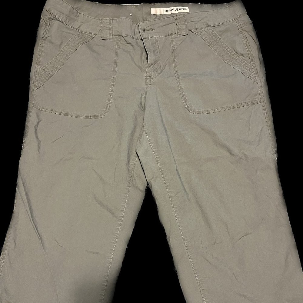 DKNY Capris